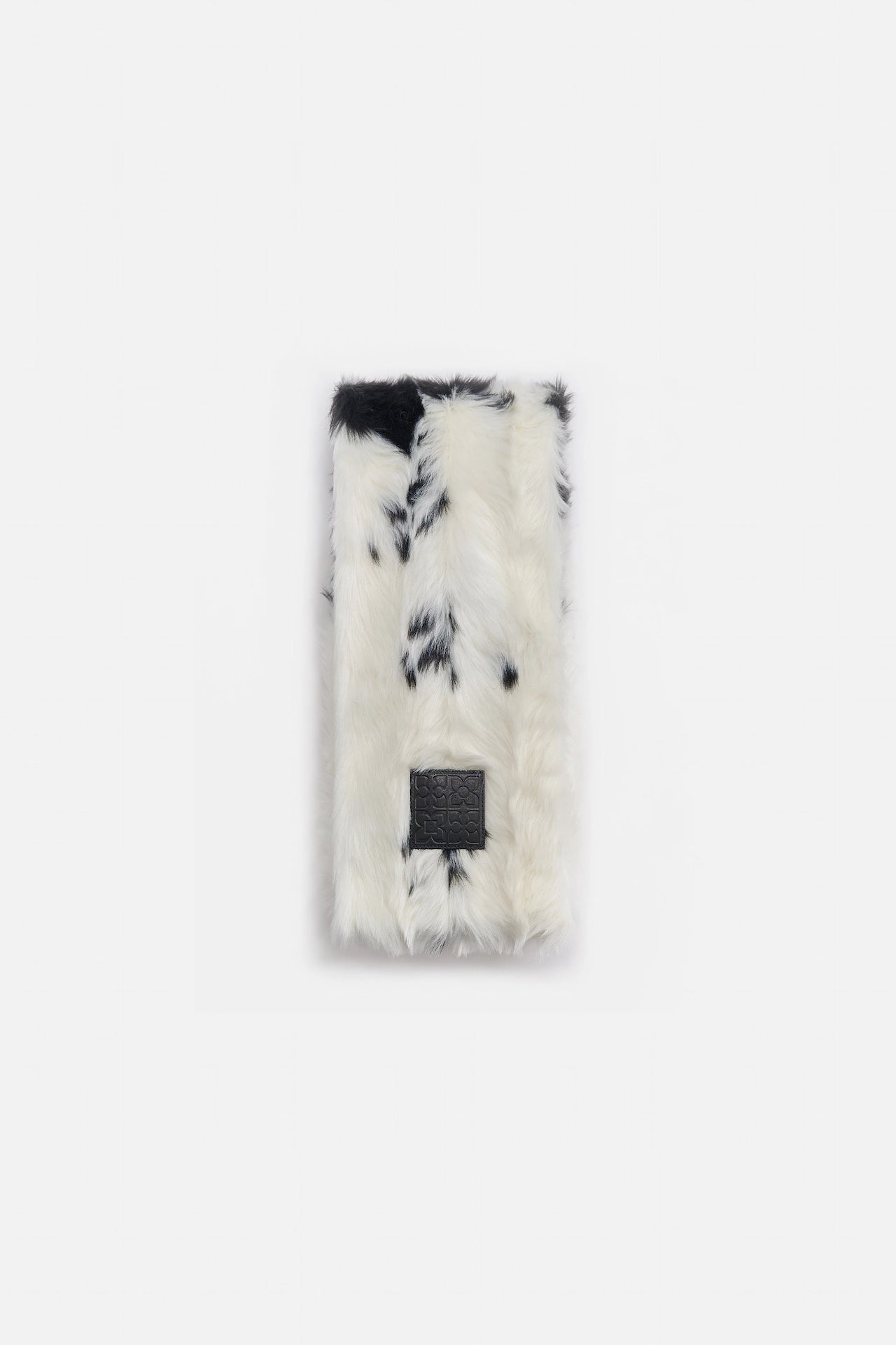 FURRY SCARF