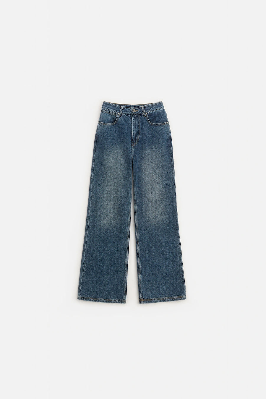 STRAIGHT-LEG JEANS