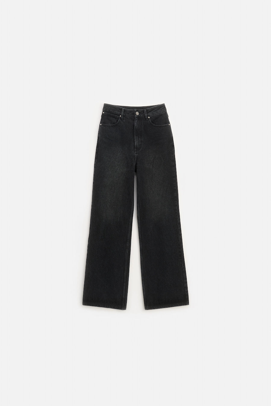 STRAIGHT-LEG JEANS