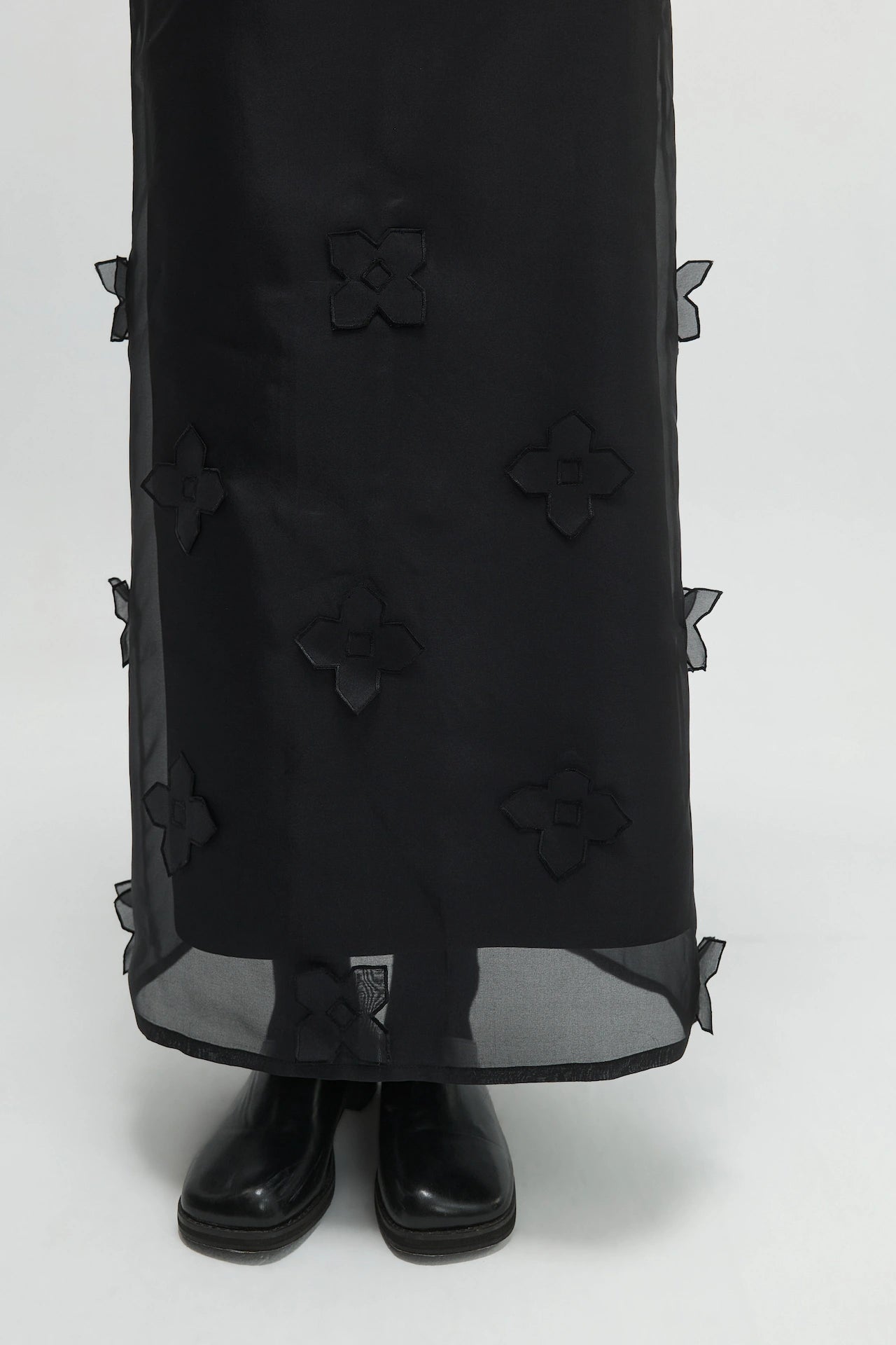 EMBROIDERED SILK SKIRT
