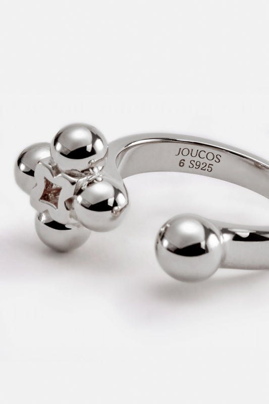BERRY BLOSSOM RING