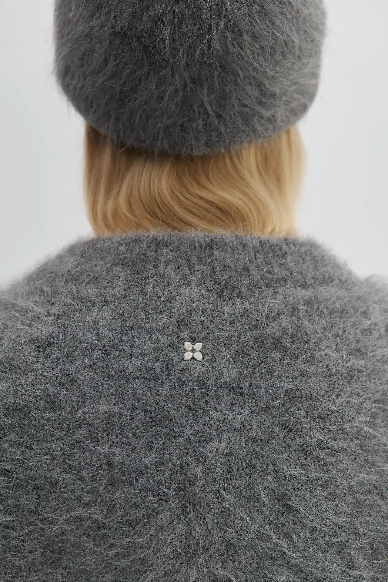 ALPACA SWEATER