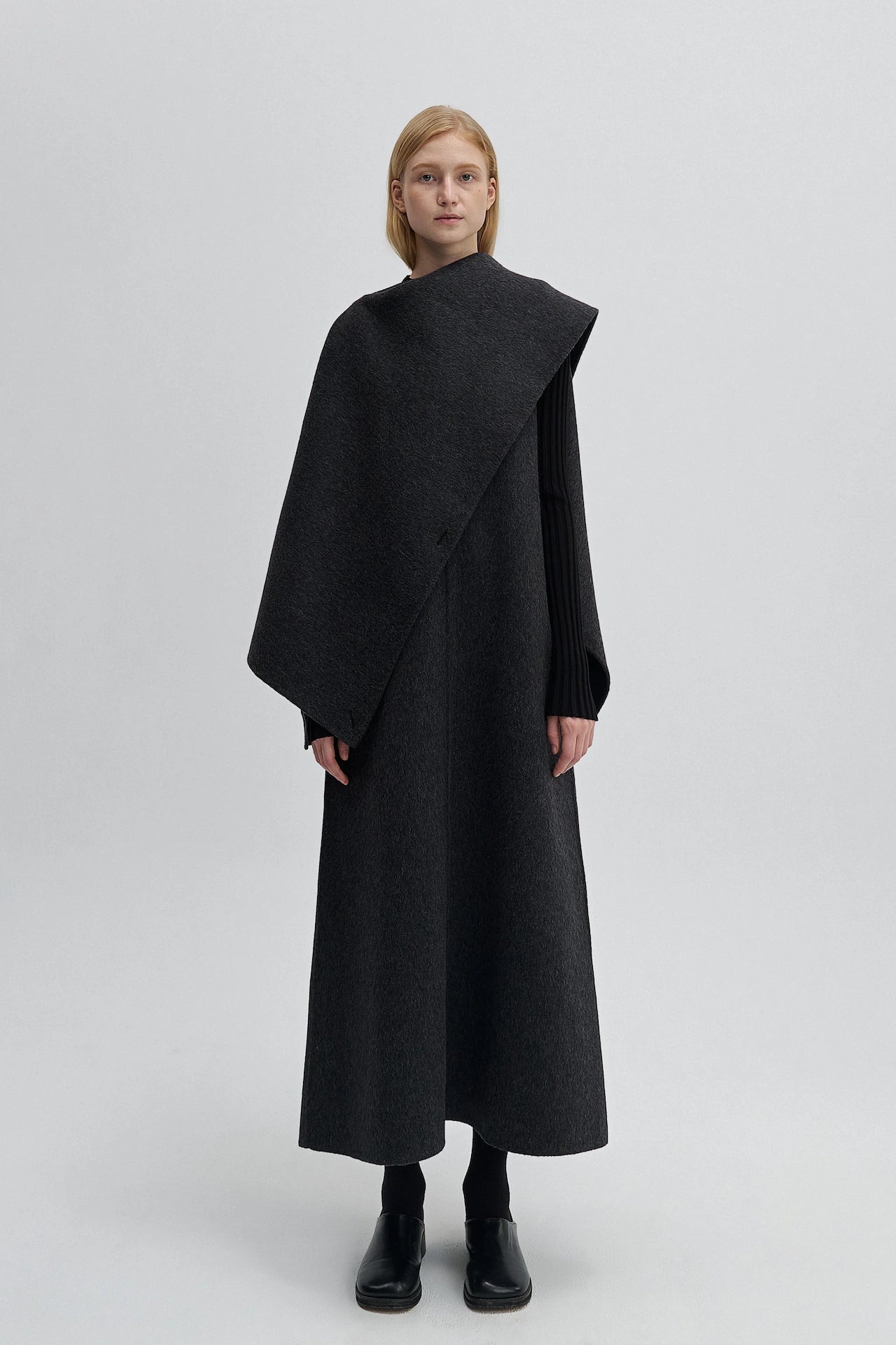 WOOL CAPE
