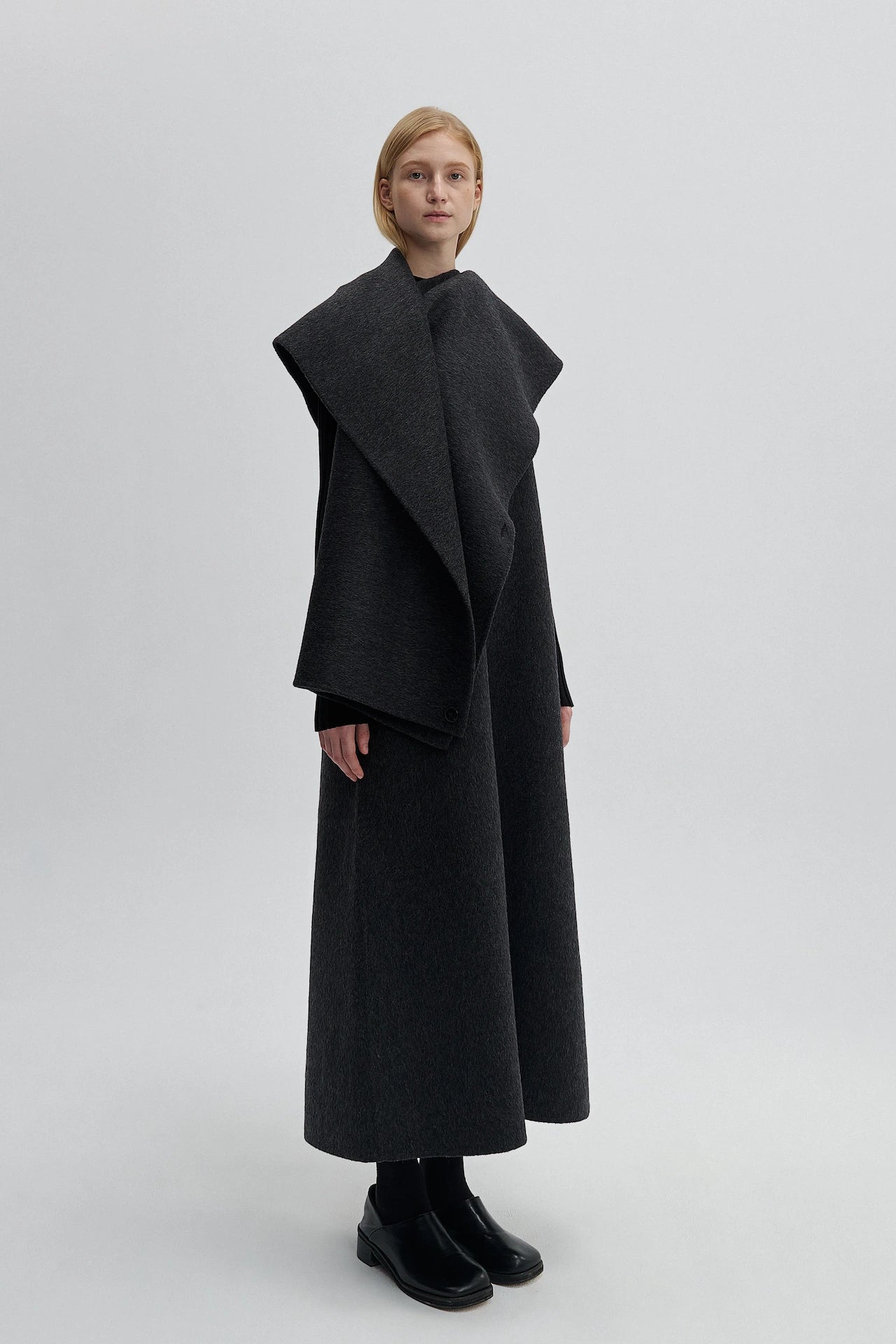 WOOL CAPE