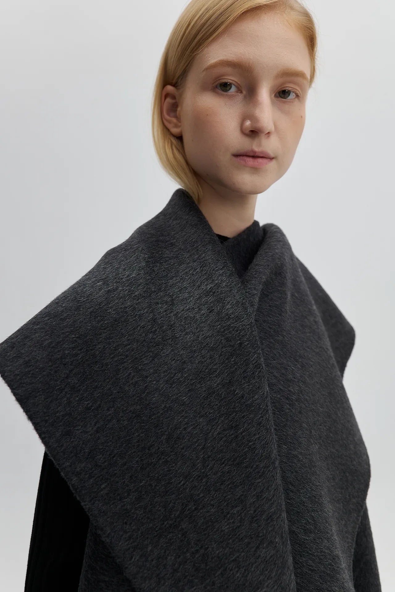 WOOL CAPE