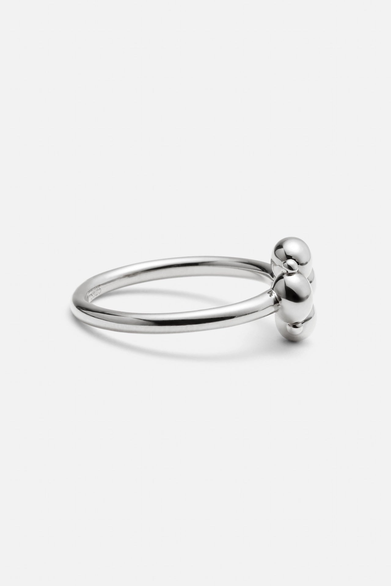 Marshmallow Flower Ring