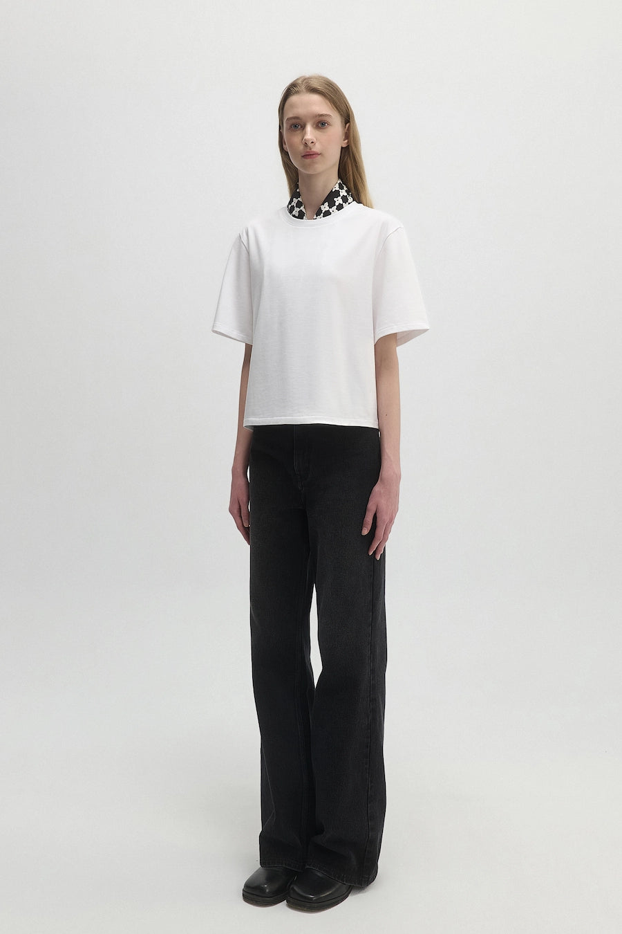 CROPPED T-SHIRT
