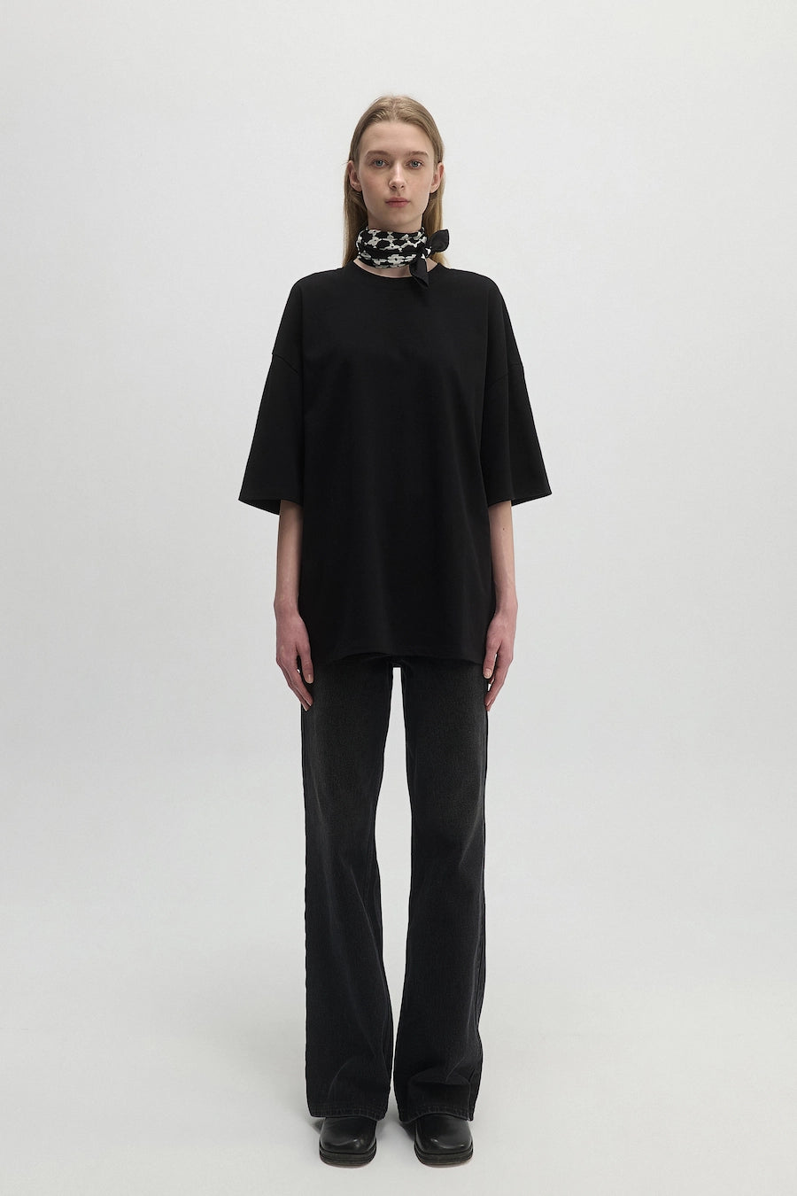 OVERSIZED T-SHIRT