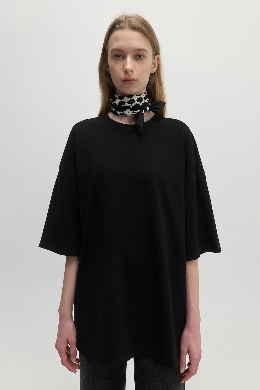 OVERSIZED T-SHIRT