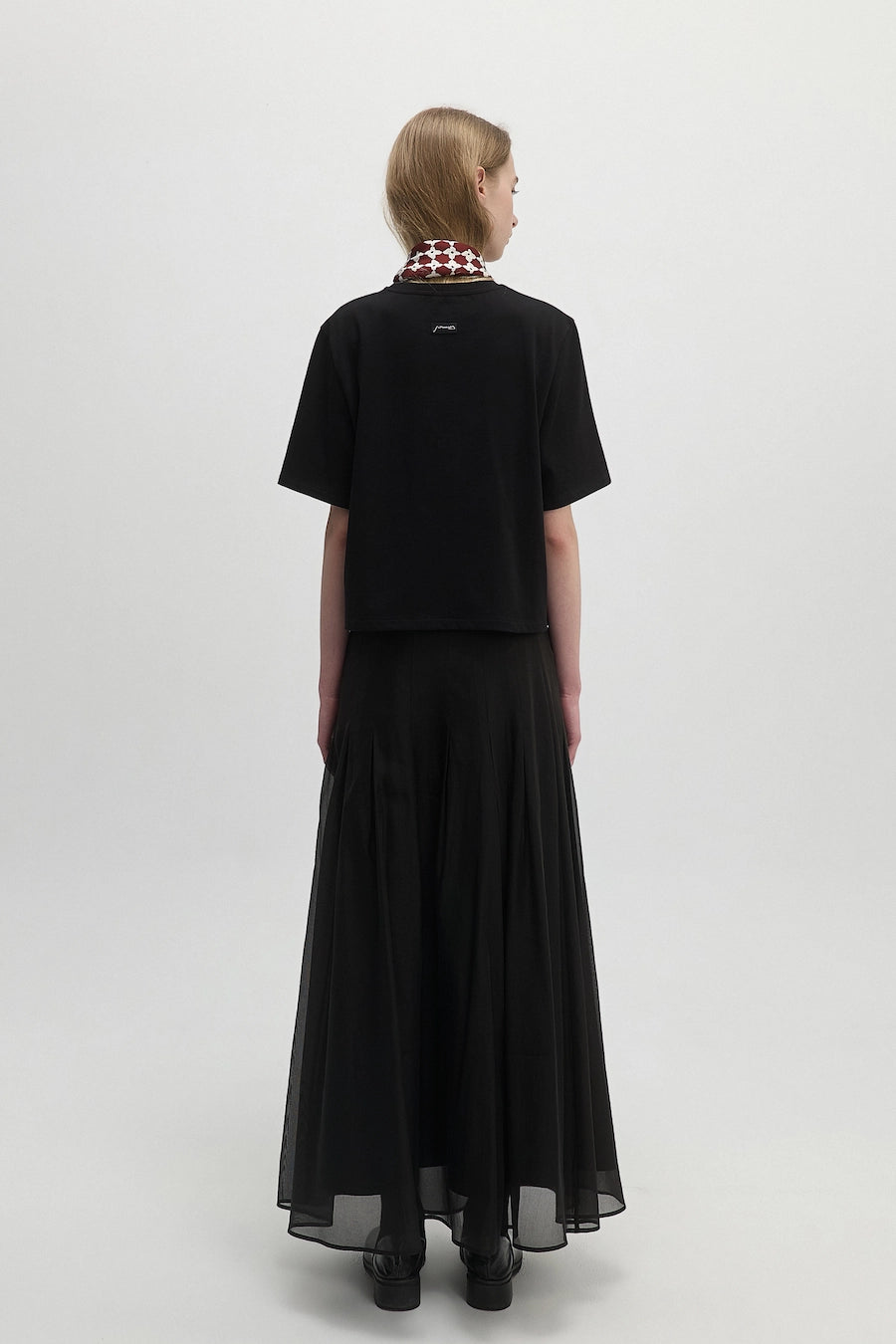 CROPPED T-SHIRT