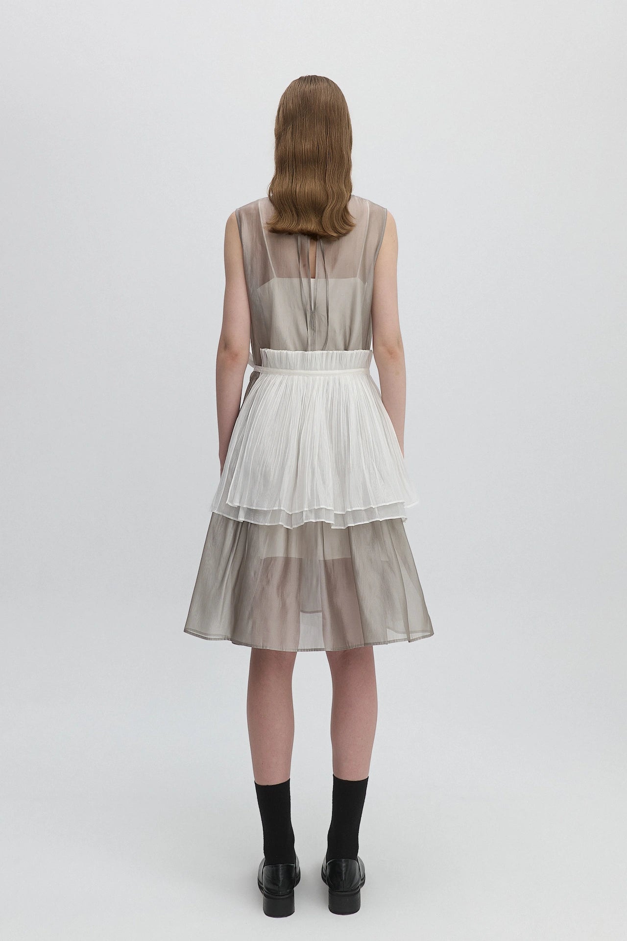 SHEER PLEATED SCARF