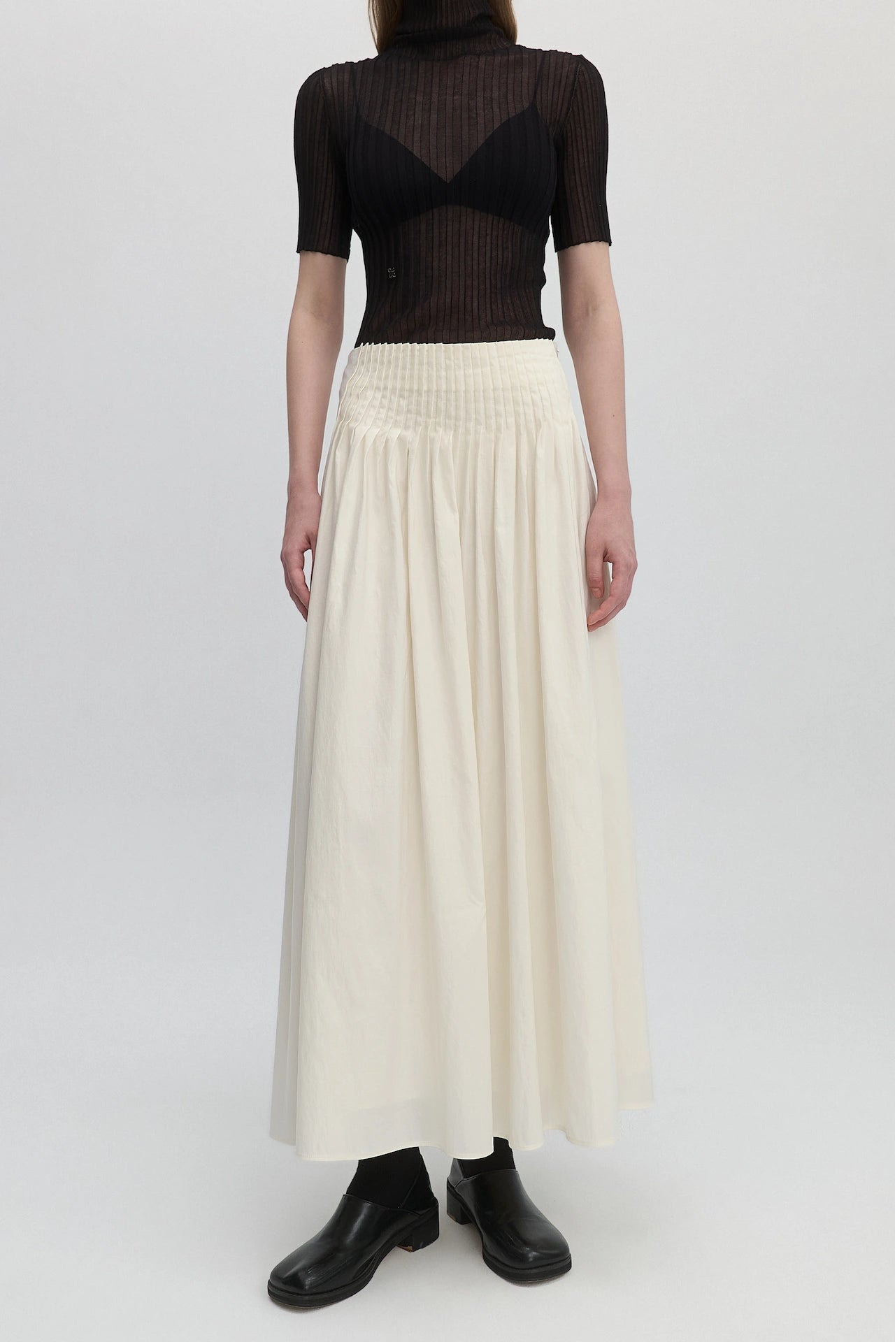PLEATED SKIRT