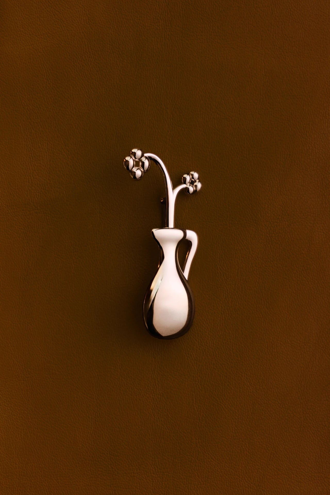 Marshmallow Flower Vase Brooch